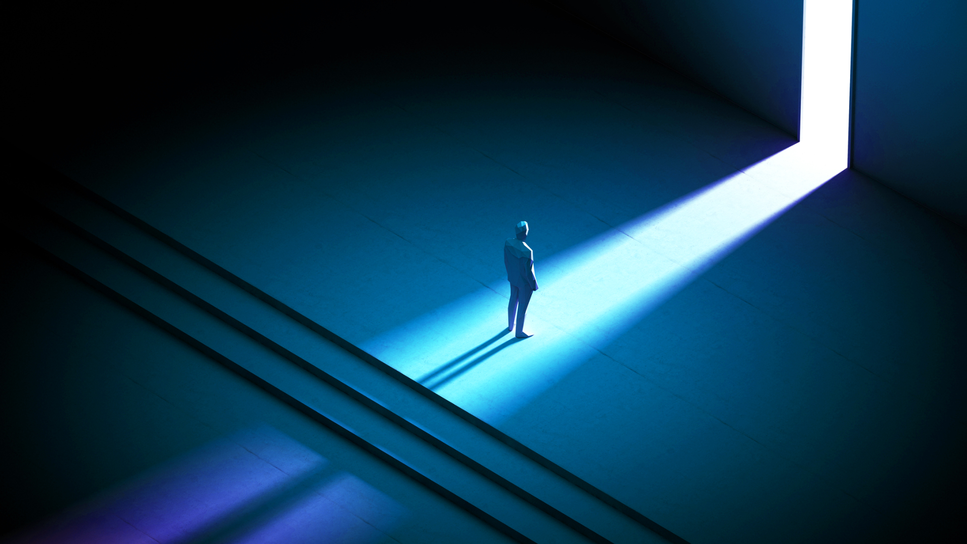 Une personne seule se tient dans une pièce sombre avec des escaliers derrière elle. Ils sont éclairés par une lumière bleue qui passe par une porte ouverte, projetant une longue ombre.